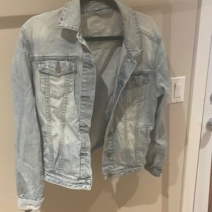 Gap Lightwash Jean Jacket